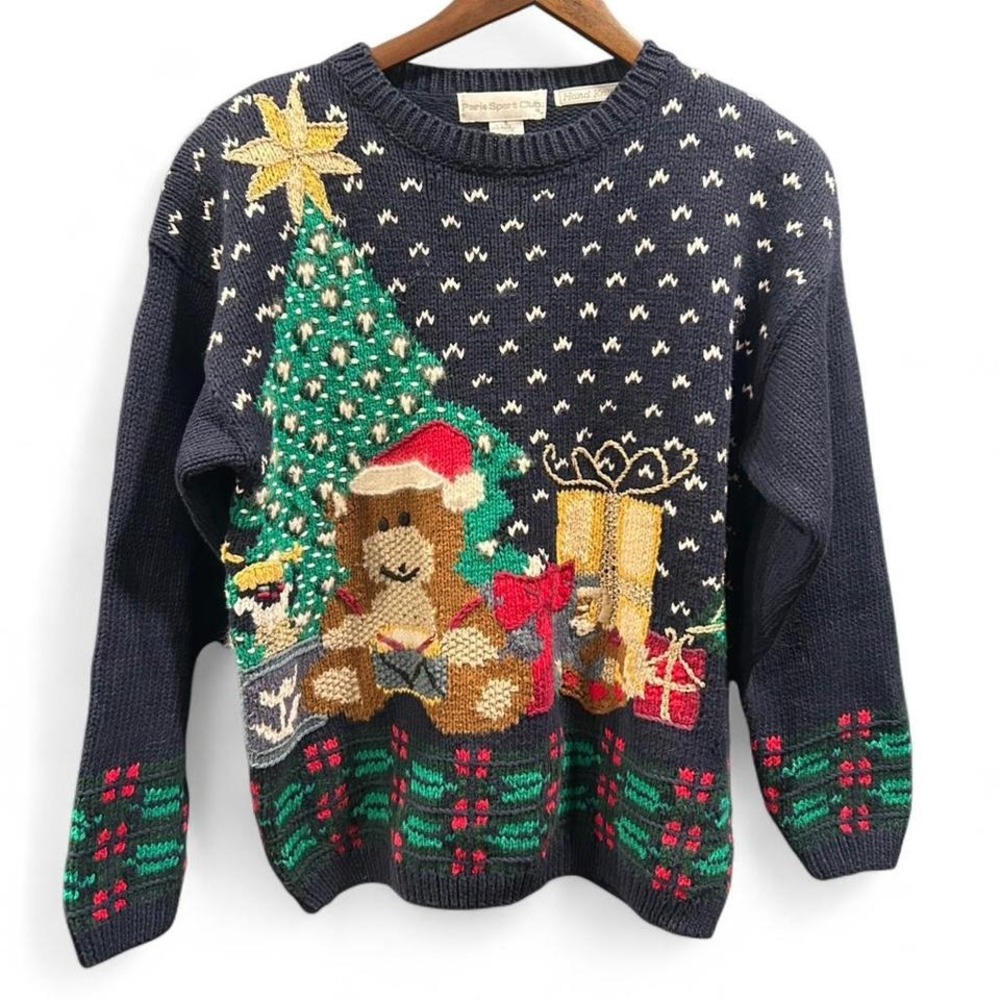Retro hand knitted Christmas sweater by Paris Sports Club size‎ Small